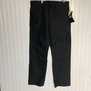 Oakley Pants Mens Size 32 Lightweight Trail Pants Hydrofree Casual Jet Black DS